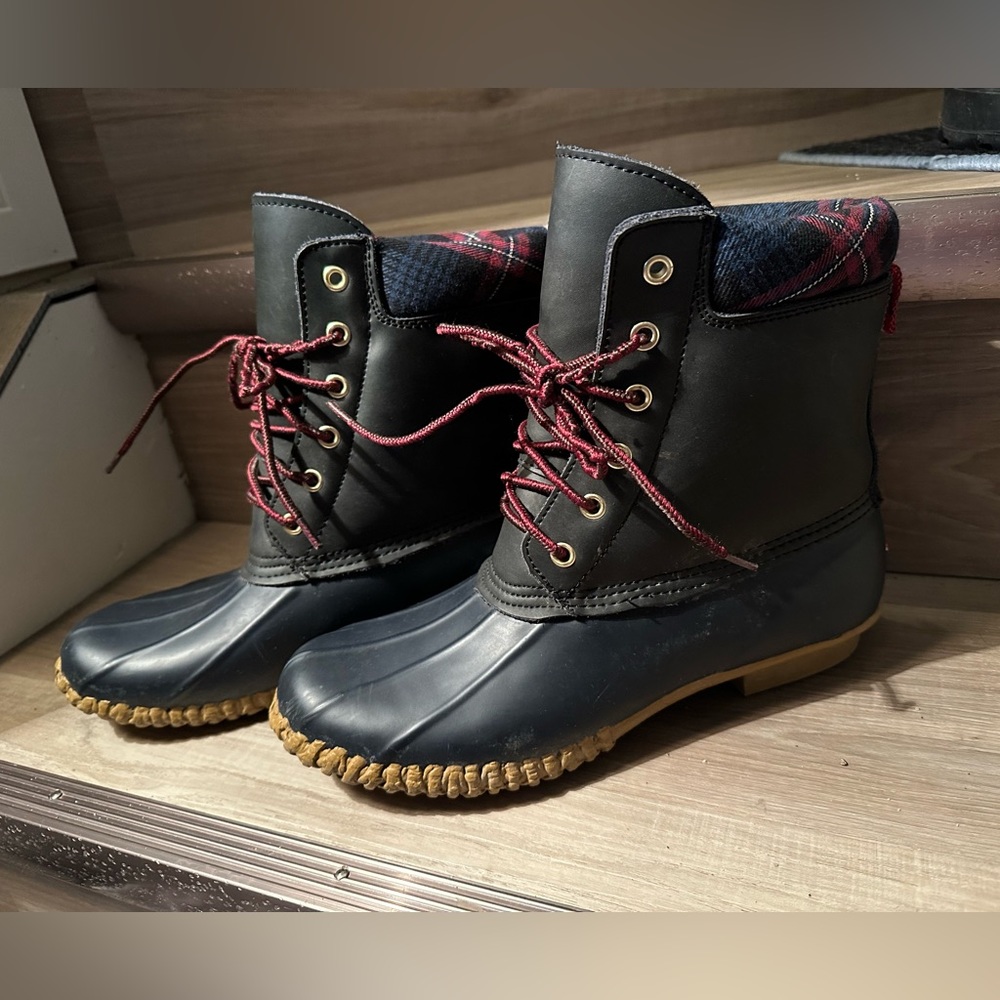 Ladies Hilfiger Boots - Size 9